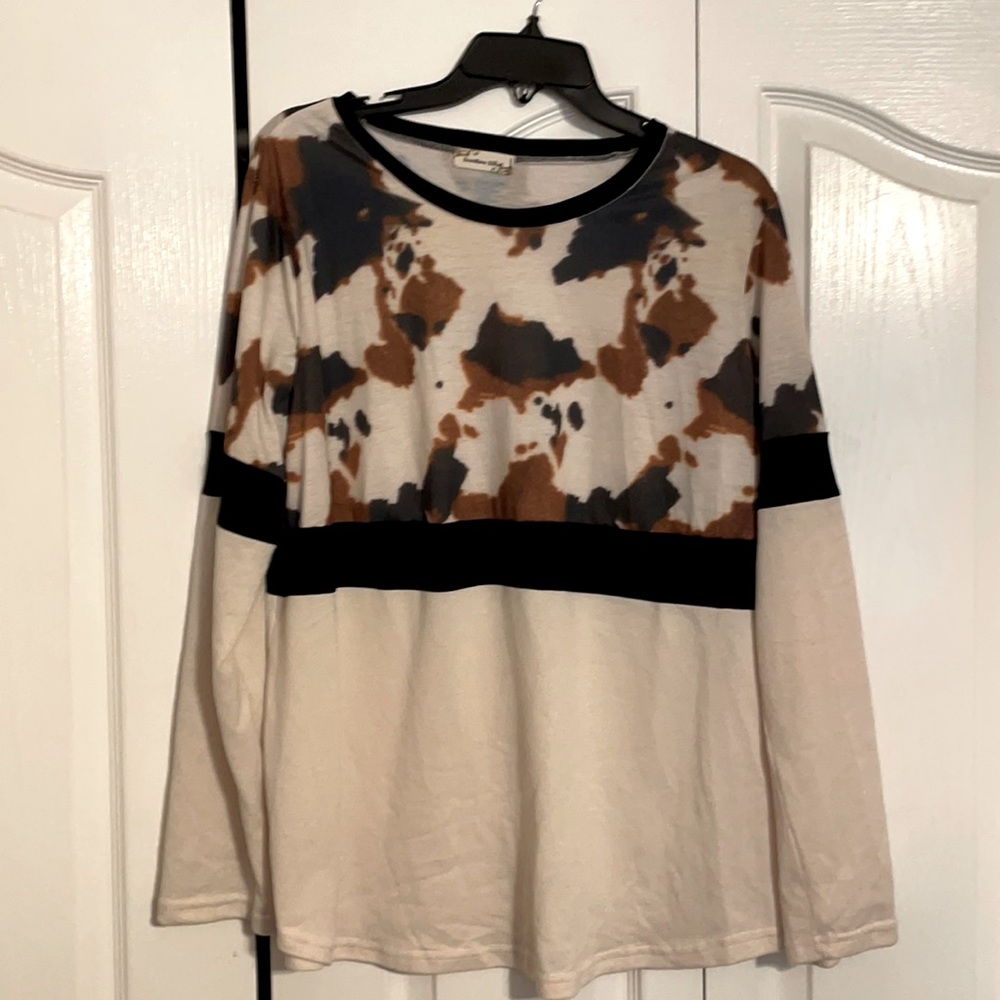 Boutique Southern Stitch animal print long sleeve